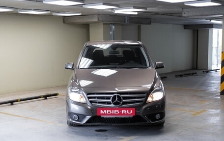 Mercedes-Benz B-Класс, 2013 год, 1 399 000 рублей, 2 фотография
