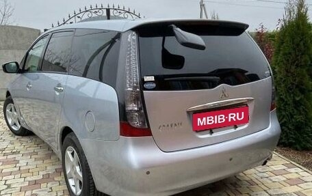 Mitsubishi Grandis, 2003 год, 950 000 рублей, 2 фотография
