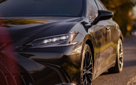 Lexus ES VII, 2021 год, 5 900 000 рублей, 4 фотография