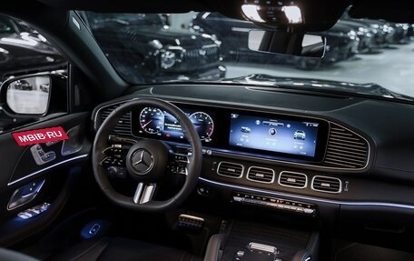 Mercedes-Benz GLS, 2024 год, 17 800 000 рублей, 2 фотография