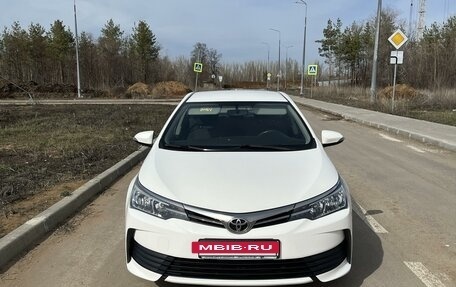 Toyota Corolla, 2017 год, 1 650 000 рублей, 2 фотография
