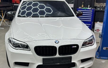 BMW M5, 2016 год, 5 700 000 рублей, 2 фотография