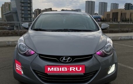 Hyundai Elantra V, 2011 год, 1 550 000 рублей, 2 фотография
