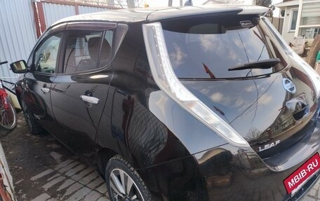 Nissan Leaf I, 2016 год, 950 000 рублей, 4 фотография