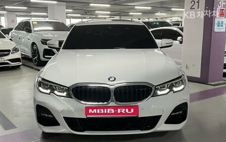 BMW 3 серия, 2020 год, 3 190 000 рублей, 2 фотография