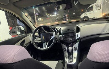 Chevrolet Cruze II, 2014 год, 980 000 рублей, 3 фотография