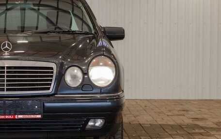 Mercedes-Benz E-Класс, 1998 год, 585 000 рублей, 5 фотография