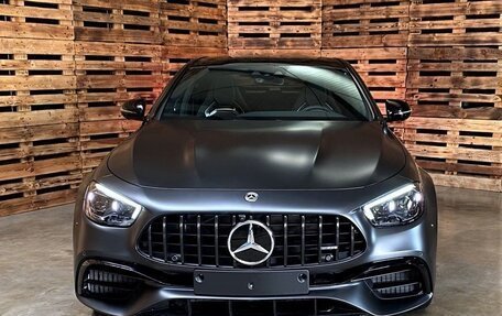 Mercedes-Benz E-Класс AMG, 2024 год, 11 200 000 рублей, 2 фотография
