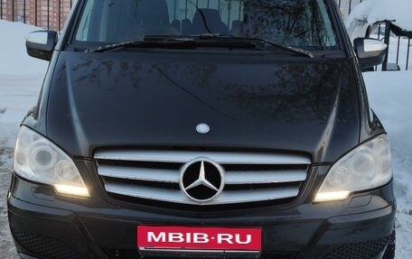 Mercedes-Benz Viano, 2011 год, 2 730 000 рублей, 2 фотография