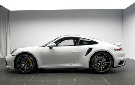 Porsche 911, 2023 год, 37 350 000 рублей, 2 фотография