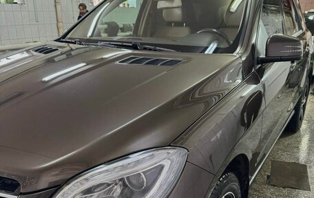 Mercedes-Benz M-Класс, 2013 год, 3 300 000 рублей, 4 фотография