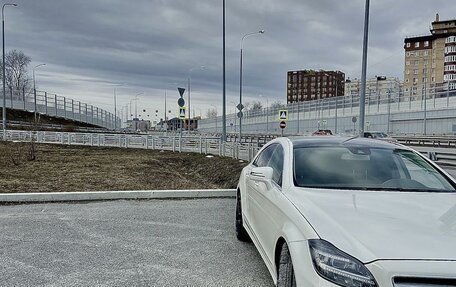 Mercedes-Benz CLS, 2012 год, 2 800 000 рублей, 4 фотография