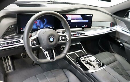 BMW 7 серия, 2022 год, 16 000 000 рублей, 8 фотография