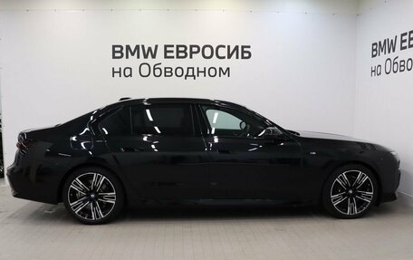 BMW 7 серия, 2022 год, 16 000 000 рублей, 6 фотография