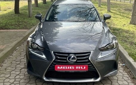 Lexus IS III, 2017 год, 2 399 000 рублей, 2 фотография