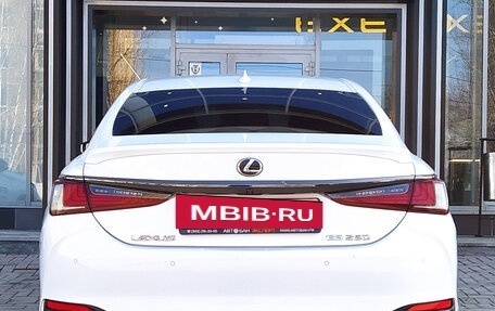 Lexus ES VII, 2020 год, 4 269 000 рублей, 5 фотография
