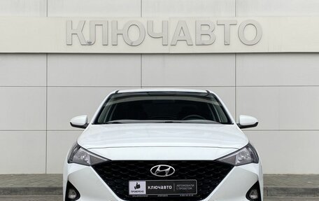 Hyundai Solaris II рестайлинг, 2021 год, 1 650 000 рублей, 2 фотография