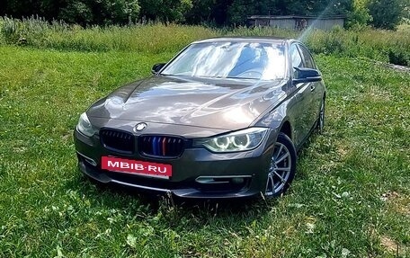 BMW 3 серия, 2012 год, 1 525 000 рублей, 2 фотография