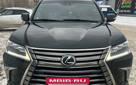 Lexus LX III, 2017 год, 8 650 000 рублей, 5 фотография