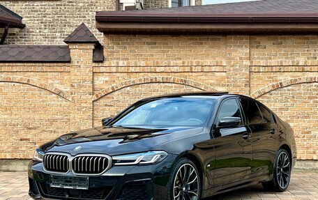 BMW 5 серия, 2021 год, 7 495 000 рублей, 3 фотография