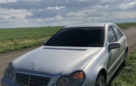 Mercedes-Benz C-Класс, 2001 год, 545 000 рублей, 2 фотография