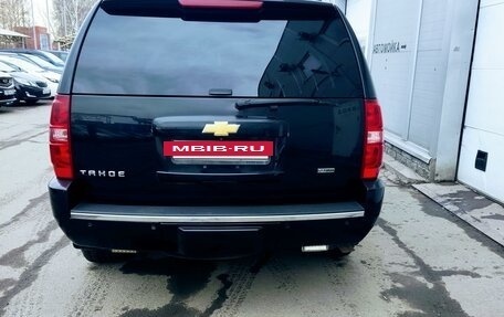 Chevrolet Tahoe III, 2012 год, 2 900 000 рублей, 2 фотография
