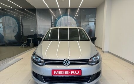 Volkswagen Polo VI (EU Market), 2012 год, 831 000 рублей, 2 фотография