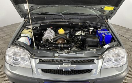 Chevrolet Niva I рестайлинг, 2017 год, 850 000 рублей, 4 фотография