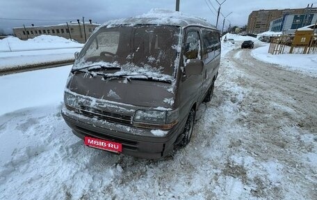 Toyota HiAce H100, 1991 год, 500 000 рублей, 4 фотография