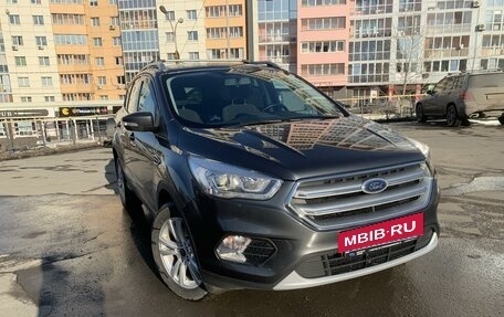 Ford Kuga III, 2017 год, 1 950 000 рублей, 2 фотография