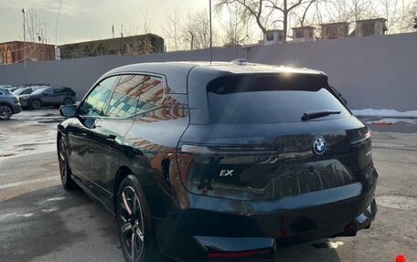 BMW iX, 2022 год, 7 000 000 рублей, 4 фотография