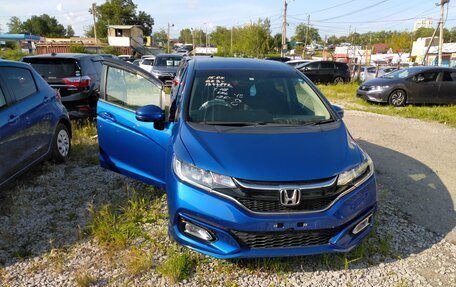 Honda Fit III, 2018 год, 1 200 000 рублей, 2 фотография