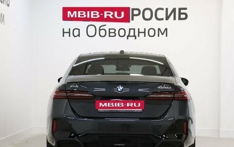 BMW 5 серия, 2023 год, 9 199 000 рублей, 4 фотография