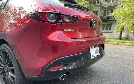 Mazda 3, 2019 год, 1 900 000 рублей, 10 фотография