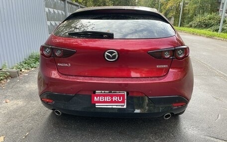 Mazda 3, 2019 год, 1 900 000 рублей, 8 фотография
