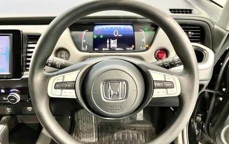 Honda Fit, 2021 год, 1 100 000 рублей, 3 фотография
