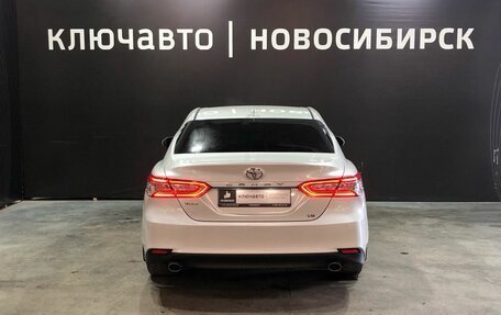 Toyota Camry, 2020 год, 3 948 999 рублей, 6 фотография