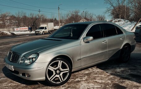 Mercedes-Benz E-Класс, 2003 год, 730 000 рублей, 2 фотография