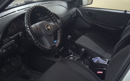 Chevrolet Niva I рестайлинг, 2014 год, 680 000 рублей, 4 фотография