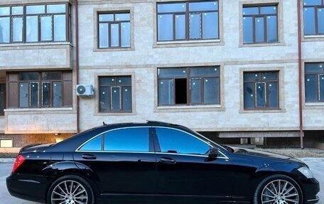 Mercedes-Benz S-Класс, 2006 год, 1 450 000 рублей, 2 фотография