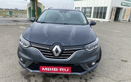Renault Megane IV, 2017 год, 1 700 000 рублей, 2 фотография