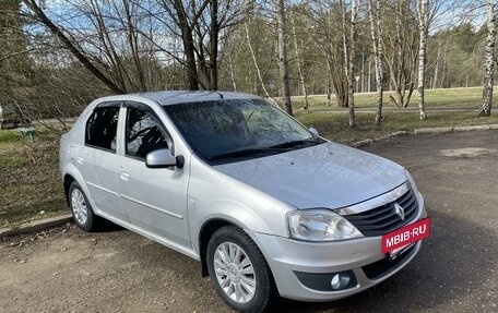 Renault Logan I, 2012 год, 500 000 рублей, 2 фотография