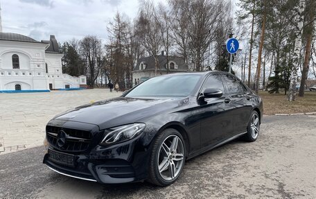 Mercedes-Benz E-Класс, 2018 год, 3 300 000 рублей, 2 фотография