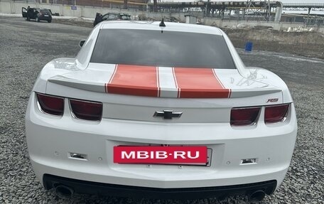 Chevrolet Camaro IV, 2011 год, 2 200 000 рублей, 5 фотография