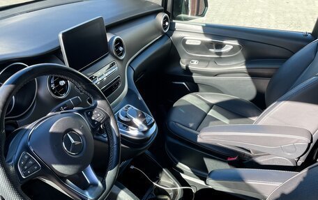 Mercedes-Benz V-Класс, 2018 год, 5 500 000 рублей, 2 фотография