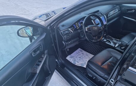 Toyota Camry, 2015 год, 2 370 000 рублей, 6 фотография