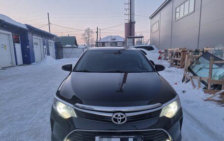 Toyota Camry, 2015 год, 2 370 000 рублей, 9 фотография