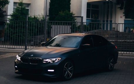 BMW 3 серия, 2019 год, 4 200 000 рублей, 2 фотография
