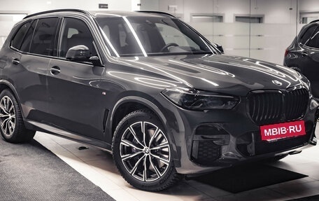 BMW X5, 2023 год, 12 490 000 рублей, 2 фотография