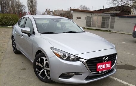 Mazda 3, 2018 год, 1 805 000 рублей, 2 фотография